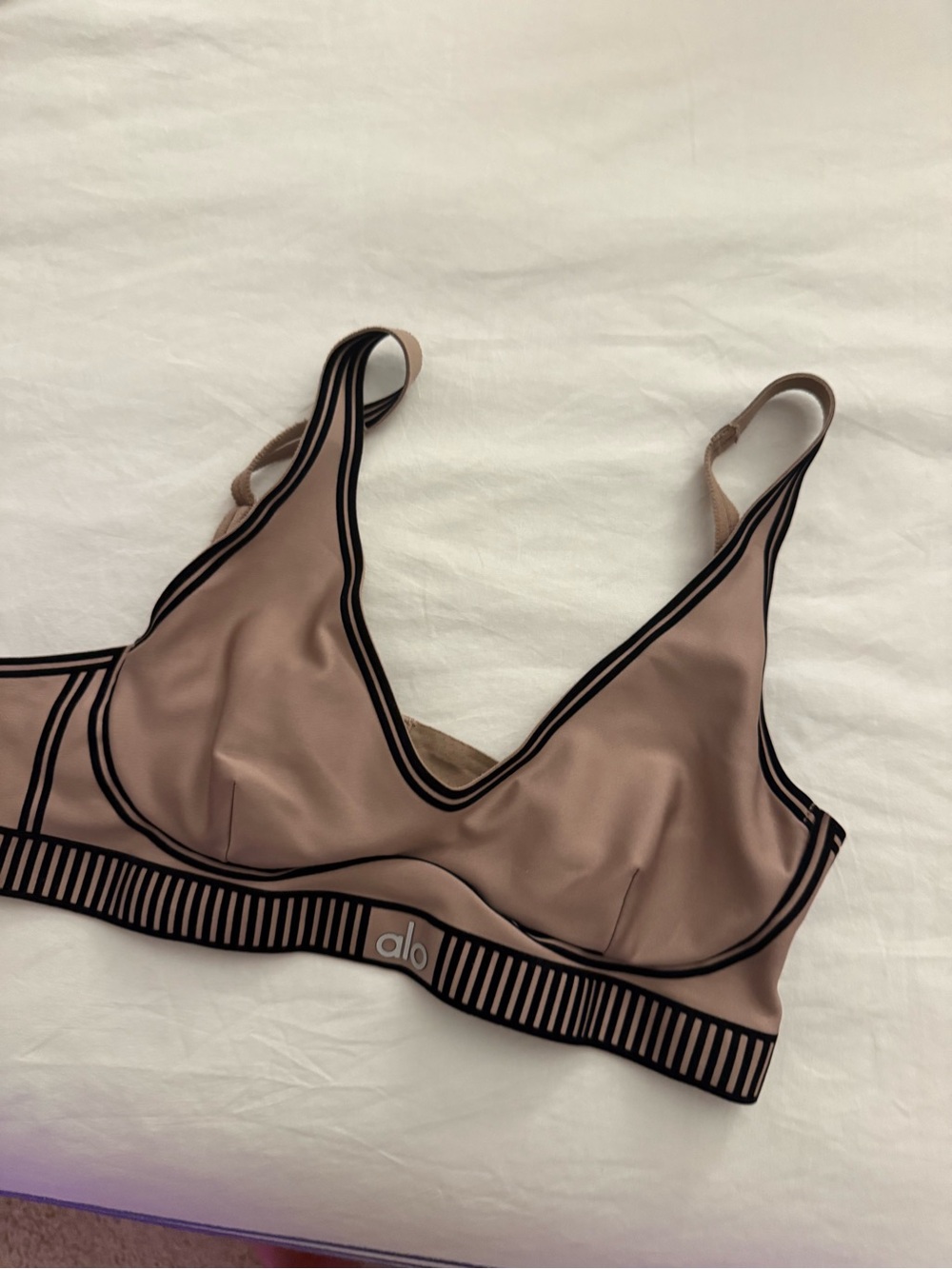 ALO Yoga Dusty Rose Seamless Bralette with Black Trim